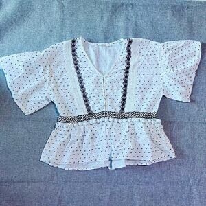 Ellison Womens M White Black Boho Peplum Blouse Pom Pom Lace Embroidered Top